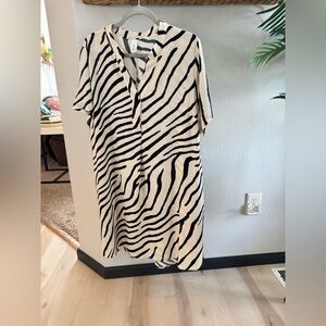 H&M Black and White Zebra Midi Dress
